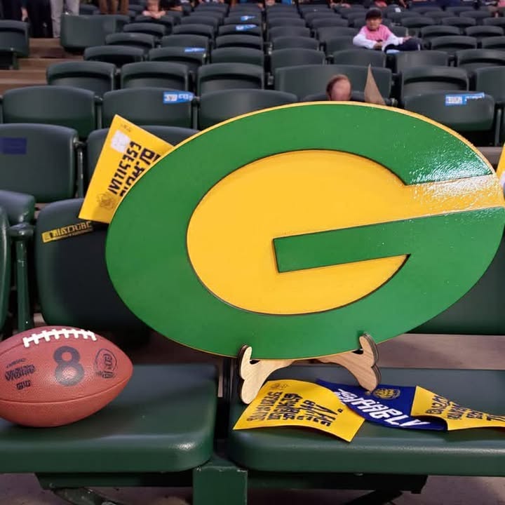 Green Bay Packers Layered Sign